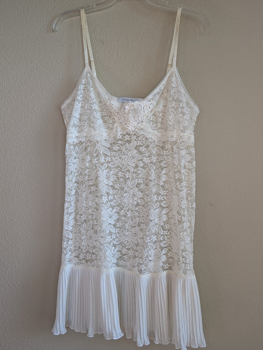 Vintage Intimo Donatella X-Large Lace Slip Dress Pleated Hem Ivory And White